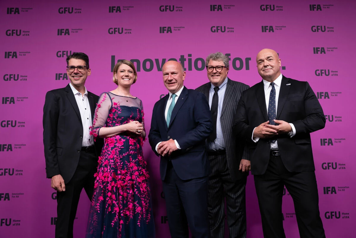 From left: Philipp Maurer (Aufsichtsratsvorsitzender GFU), Dr. Sara Warneke (Managing Director GFU), Kai Wegner (Governing Mayor of Berlin), Dr. Reinhard Zinkann (Executive Director and Co-Proprietor Miele), Leif Lindner (CEO IFA) 
