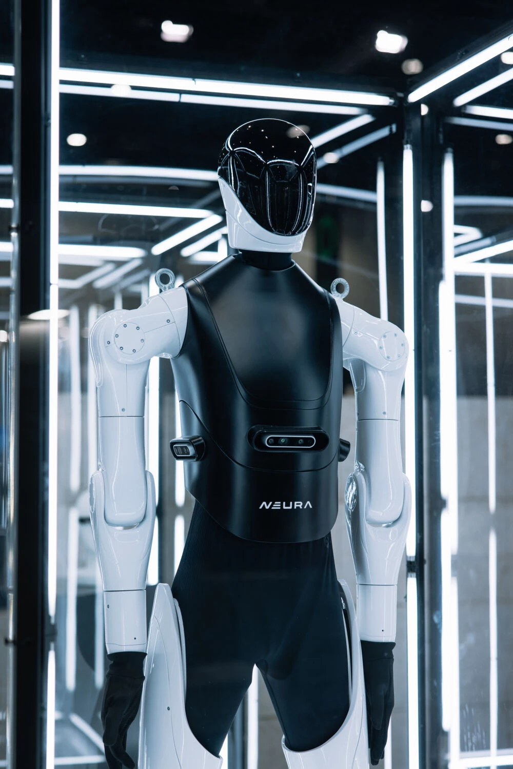 The Quiet Robot Revolution – Q&A with David Reger of Neura Robotics