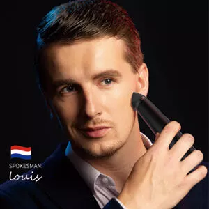 Rechargeable man vacuum shaver