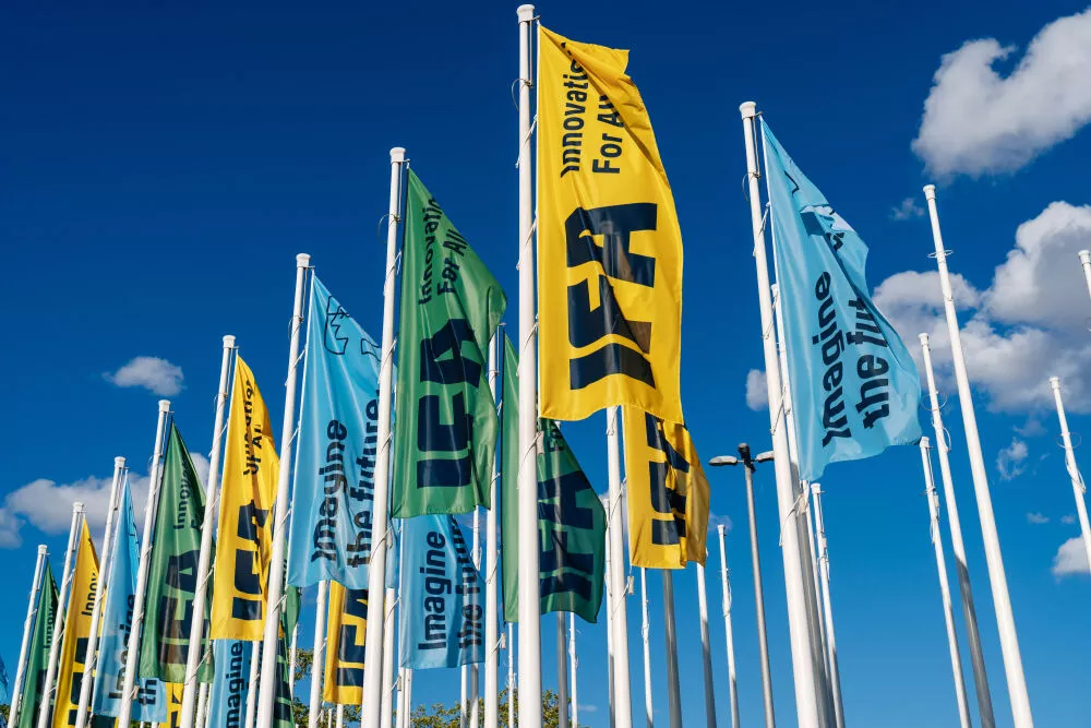 Pitch battles, entrepreneurial spirit, and future technologies: IFA Berlin partners with the German Startup Association