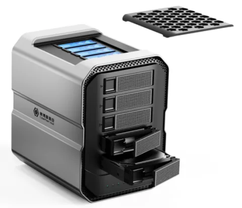 CyberData Vault 11Bay NAS