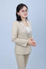 Alina Liang
