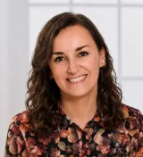Sandra Schuster