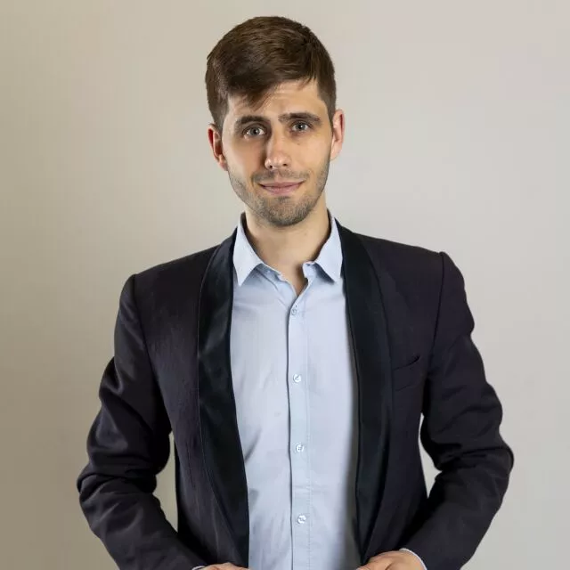 Dr.