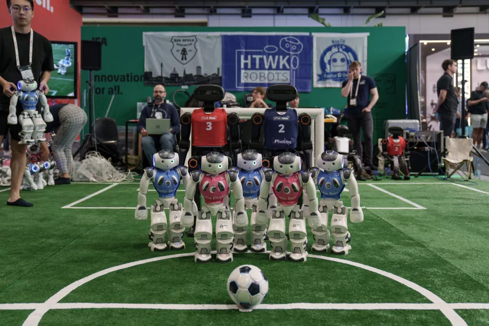 RoboCup 2026: Roboterfußball & autonome Robotik live