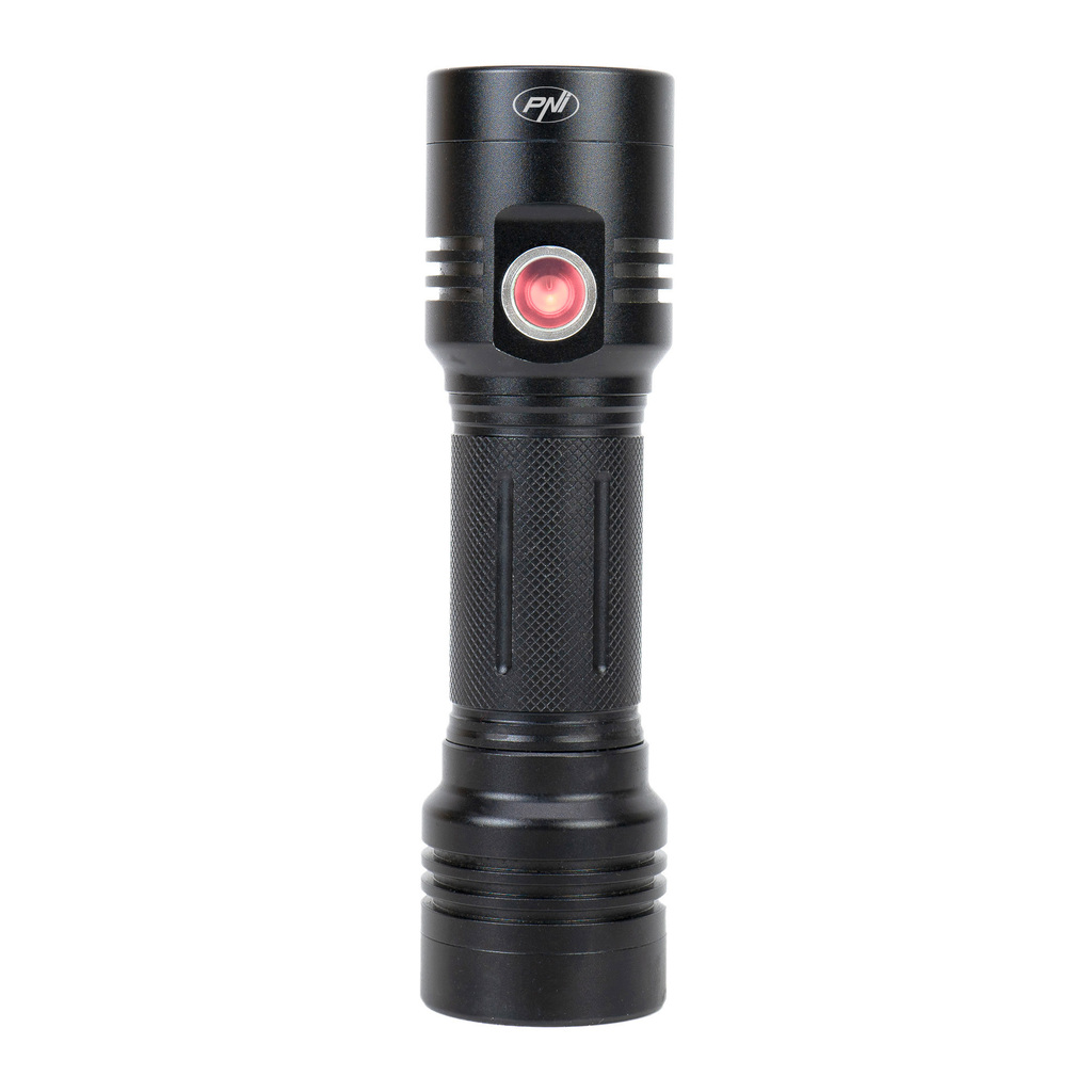 Aluminum PNI Adventure F200 dual LED flashlight, 4000mAh battery and micro USB port, 3 LEDs with large aperture and one with focus, both have 3 power levels